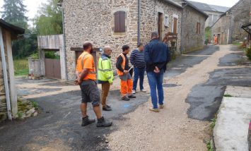 Travaux de l'opération Coeur de Village à la  Capelle-Farcel commune d'Alrance